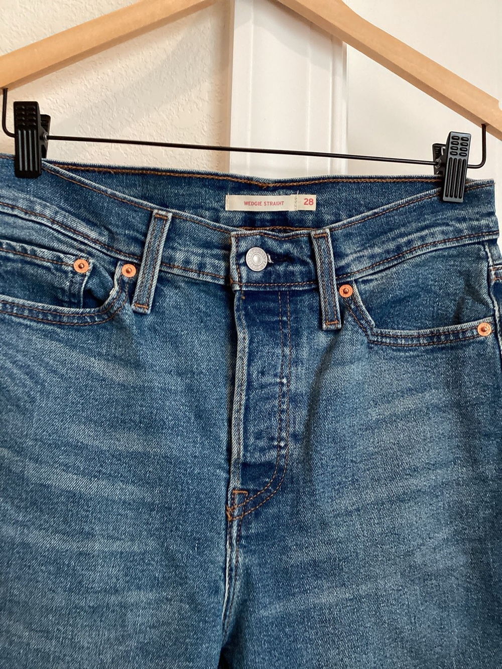 Women’s Levi’s High Rise Wedgie Jeans Straight Button Fly New Size 28 28W 28L - Picture 9 of 15